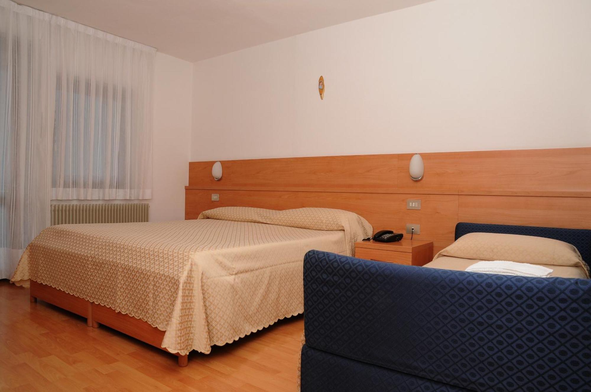 Cima Tosa Hotel San Lorenzo Dorsino